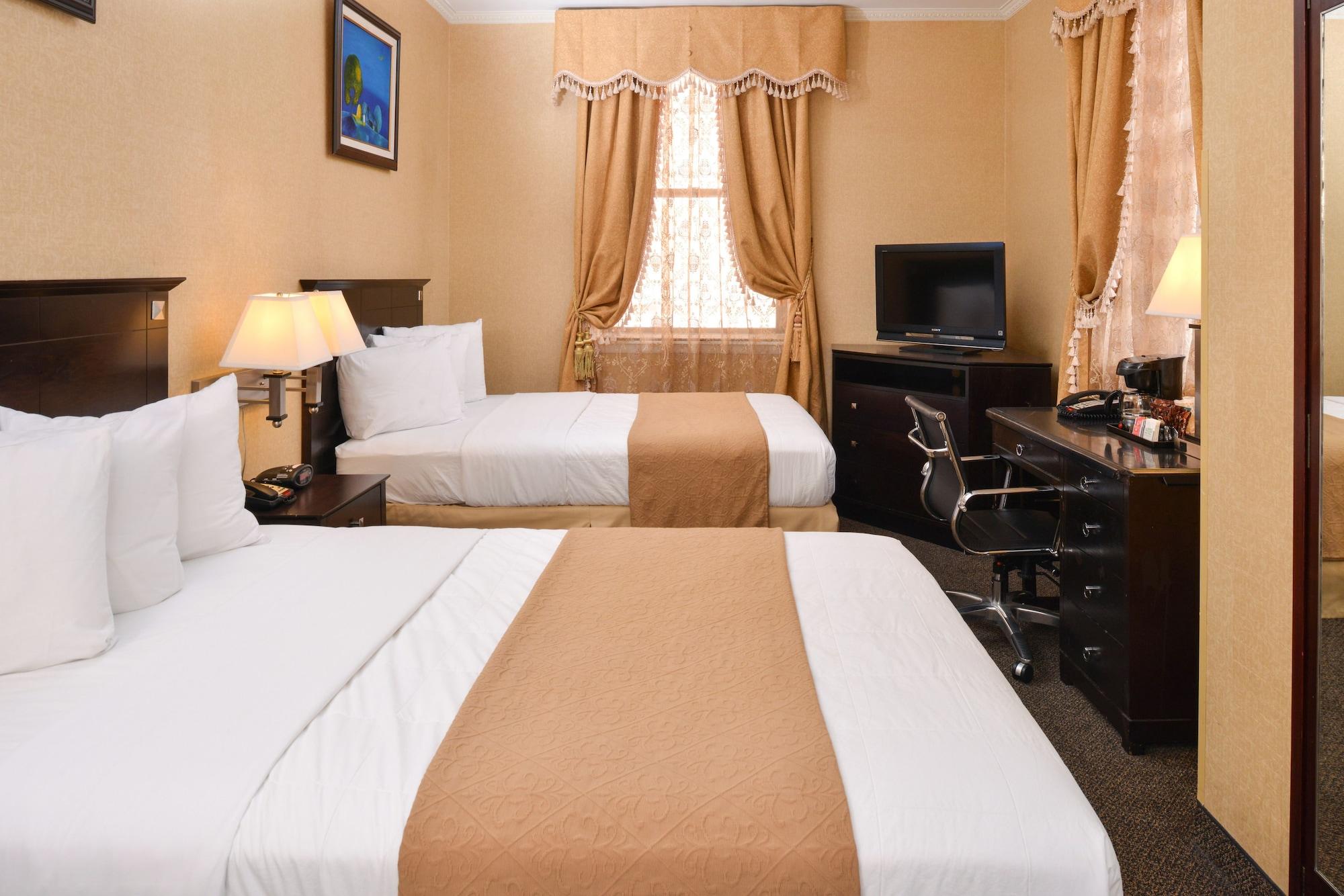 Baltimore Plaza Hotel Bagian luar foto